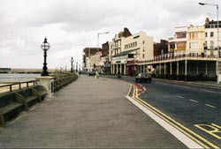 Margate i Kent i England har v&aelig;rt Lars Molands arbeidssted det siste &aring;ret. Begge foto P. Gulbrandsen