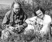  Figur 6    Ingar Bj&oslash;rnstad (1915 &ndash; 91) og frue Eli. Formelt var han leder for hjelpeaksjonen. Hun var laboratoriemedhjelper&hellip;