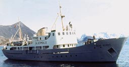 Figur 3  Scheel og Heimbeck fikk mange hedersbevisninger. Men ingen andre norske leger har vel f&aring;tt et skip oppkalt etter&hellip;