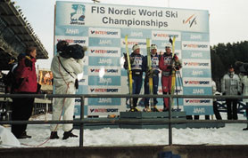 Premieutdeling og bronse til Odd-Bj&oslash;rn Hjelmeset. Foto privat