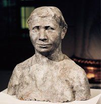 Figur 3   Inger Haldorsen gjengitt i hardt, men samtidig f&oslash;lsomt materiale