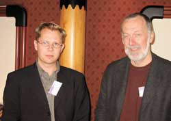 Bj&oslash;rn Snilsberg og Ivar J. Aaraas var blant de f&aring; legene som var til stede.