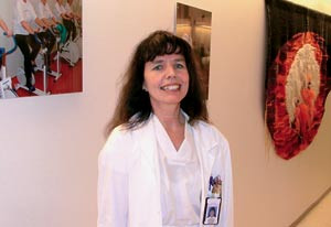 Overlege Anne Marie Gabrielsen fikk to priser p&aring; Norsk Forening for Lungemedisins &aring;rsm&oslash;te. Foto Petter Gustavsen