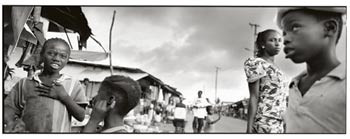 			14 &aring;r med borgerkrig		