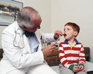 Den typiske fastlegen i Norge er en godt voksen mann. Illustrasjonsfoto