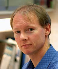 Harald Stenmark har identifisert en ny reguleringsmekanisme for intracellul&aelig;r kommunikasjon. Foto Radiumhospitalets&hellip;