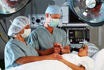 Legen skal ivareta den enkelte pasients interesse og integritet. Illustrasjonsfoto