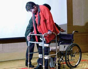 Pasienten har hatt stor fremgang etter injeksjonen. Foto AFP/SCANPIX