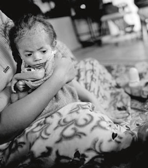 Phnom Penh, Kambodsja. Det gis antiretroviral behandling ved et barnehjem for hivpositive i Phnom Penh. Medisinene kommer&hellip;