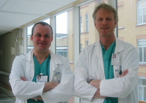 Johannes L. Bj&oslash;rnstad (til venstre) og Theis T&oslash;nnessen, artikkelens f&oslash;rste- og sisteforfatter. Foto Trygve Huseby