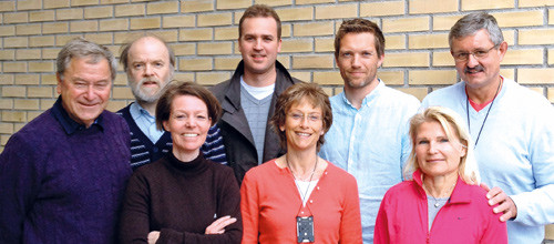 Fra venstre professor Kai-H&aring;kon Carlsen, lege og lokalt ansvarlig Leif Bjarte Rolfsjord, forskningssykepleier Live Nordhagen&hellip;