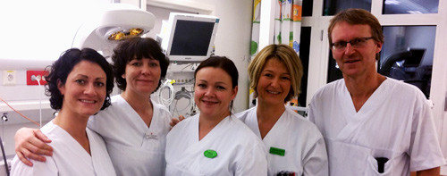 Fra venstre: Ingvild A. Dahl, Linn J. Gustavsen, Elin A. Hansen, Marianne Nordhov og Claus Klingenberg. Foto: Privat