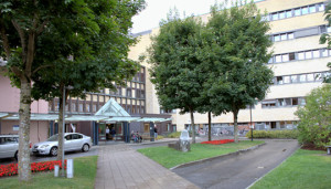 Hovedinngang for Sykehuset Telemark. Foto: Sykehuset Telemark