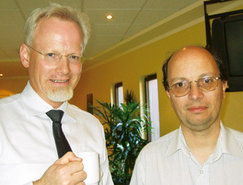 Jan Helge Solbakk, chief of Bioethics Section i UNESCO (t.v), og S&oslash;ren Holm, professor ved seksjon for medisinsk etikk ved&hellip;