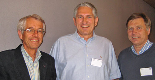 J&oslash;rgen Holmboe, Erik Kreyberg Normann og Odd Grenager innledet om nye organisasjonsmodeller i sykehus. Foto Lise B&hellip;