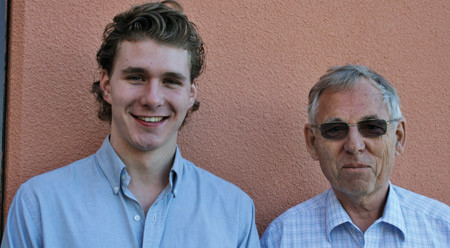 Ole-Christian Normann og Rolf Sch&oslash;yen var yngste og eldste delegat. Foto Lise B. Johannessen