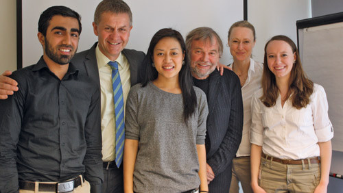 Usman Mushtaq, Erik Solheim, Linda Nguyen, Jostein Gaarder, Hege Gjessing og Camilla Lytomt