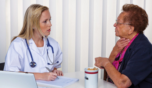 Alle medisinstudenter i Norge vil fra 2013 f&aring; autorisasjon etter fullf&oslash;rt studium. Illustrasjonsfoto Colourbox