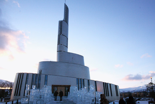 Nordlyskatedralen er Altas nyeste attraksjon. Foto Lisbet T. Kongsvik