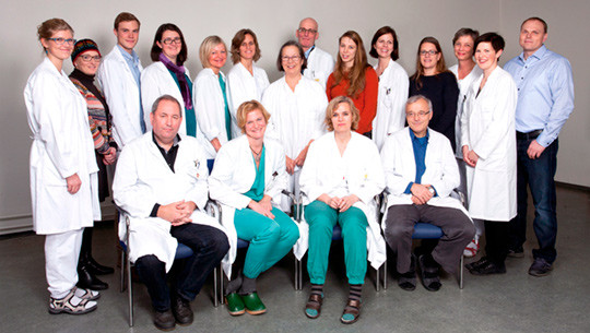 Forskergruppen i Bergen. Helga B. Salvesen, nummer to fra venstre p&aring; f&oslash;rste rekke, har ledet studien sammen med Matthew&hellip;