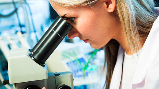 WMA tok f&oslash;rst opp ideen om egen deklarasjon om medisinsk forskning p&aring; mennesker i 1953. Illustrasjonsfoto Colourbox