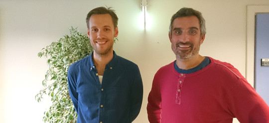 F&oslash;rsteforfatter Bendik S. Fisk&aring; (venstre) og hovedveileder &Oslash;yvind N&aelig;ss. Foto: privat