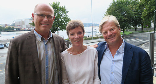 President Marit Hermansen p&aring; medlemsm&oslash;te i T&oslash;nsberg. Her flankert av Ole Johan Bakke og Tom Ole &Oslash;ren fra Vestfold&hellip;