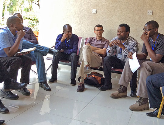 Douglas Lungu leder diskusjonen om utforming og innhold i spesialistutdanning og legenes arbeid for &aring; p&aring;virke. Foto: Hilde&hellip;