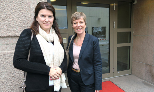 &Oslash;NSKER DYNAMISK SAMARBEID: Leder for Almennlegeforeningen Kari Sollien (t.v.) og president Marit Hermansen m&oslash;tte for&hellip;