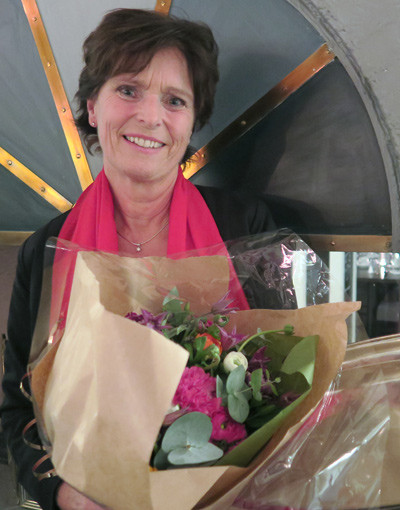 GLAD OG STOLT PRISVINNER! Kari Hilde Juvkam etter tildelingen. Foto: Anne Ringnes