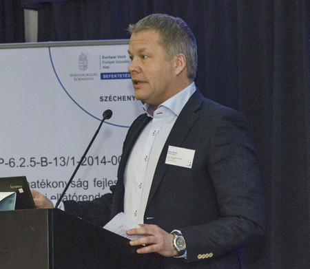 INTERESSE: De ungarske allmennlegene var interessert i &aring; h&oslash;re om den norske fastlegemodellen. Foto: Den ungarske&hellip;