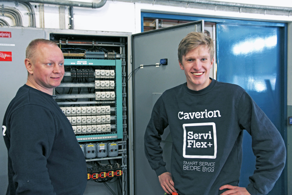 Verneombud for Caverion Kongsvinger, &Oslash;yvind Jacobsen og elektrikerl&aelig;rling Erik Holen forteller at bransjen har v&aelig;rt gjennom&hellip;