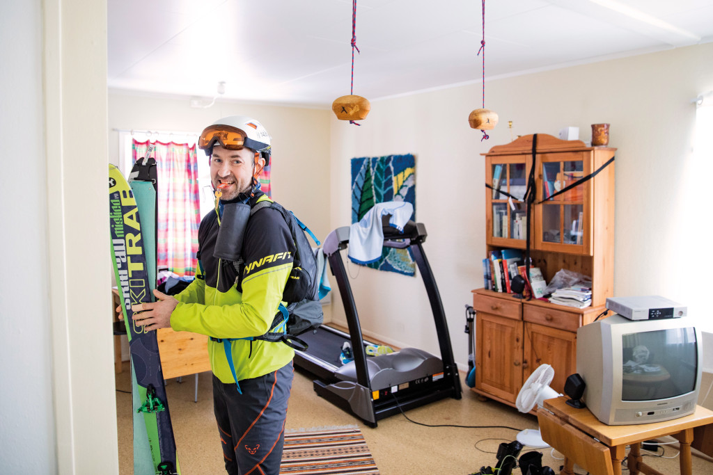 N&aring;r Bjarte Skille ikke jobber, bruker han tiden p&aring; &aring; st&aring; p&aring; ski. Ofte legger han inn en tur p&aring; formiddagen, f&oslash;r han g&aring;r p&aring;&hellip;