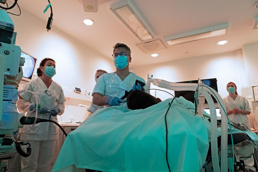 R&Oslash;RLEGGERFAG: Pham sier han anvender r&oslash;rleggerprinsipper i jobben, det vil si trykk og flyt av v&aelig;ske. H&oslash;yt trykk i&hellip;