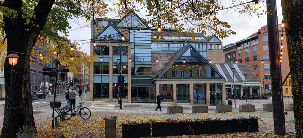 LEGENES HUS: I klagen til Sivilombudet poengteres det at flere av Legeforeningens medlemmer er satt i en vanskelig situasjon&hellip;