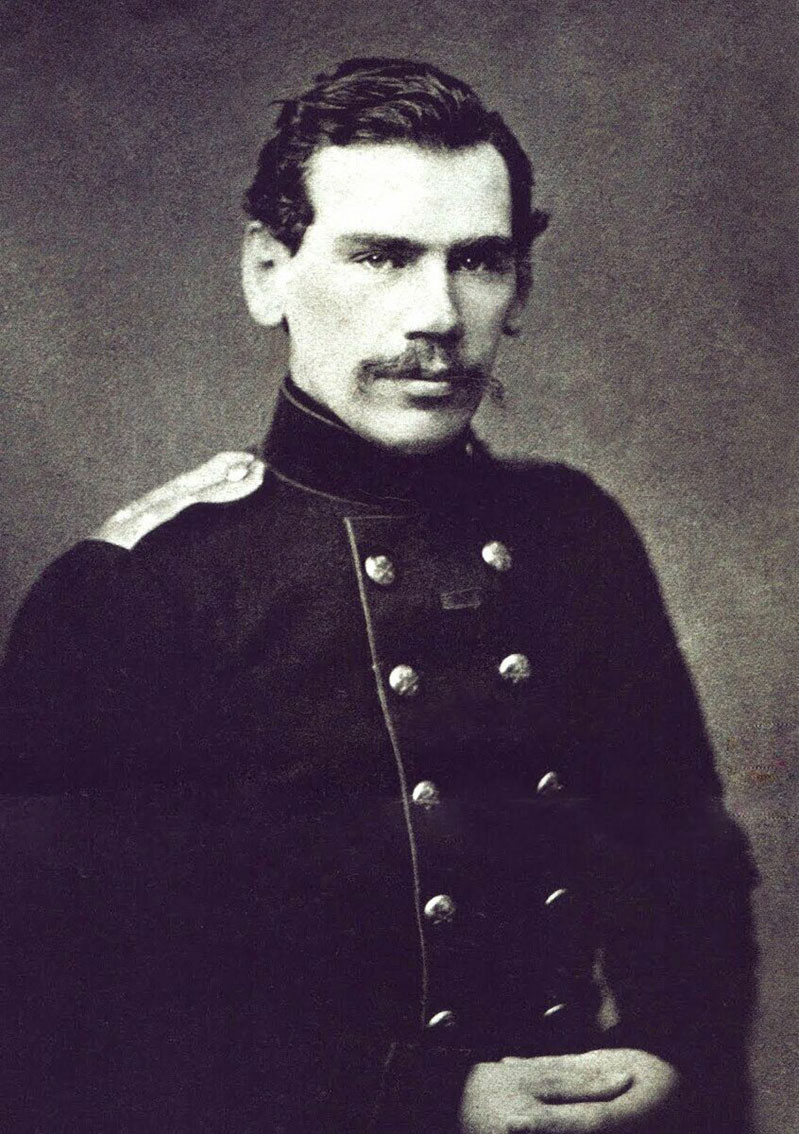 Tolstoj i milit&aelig;r uniform, 1856. Wikimedia Commons / CC0