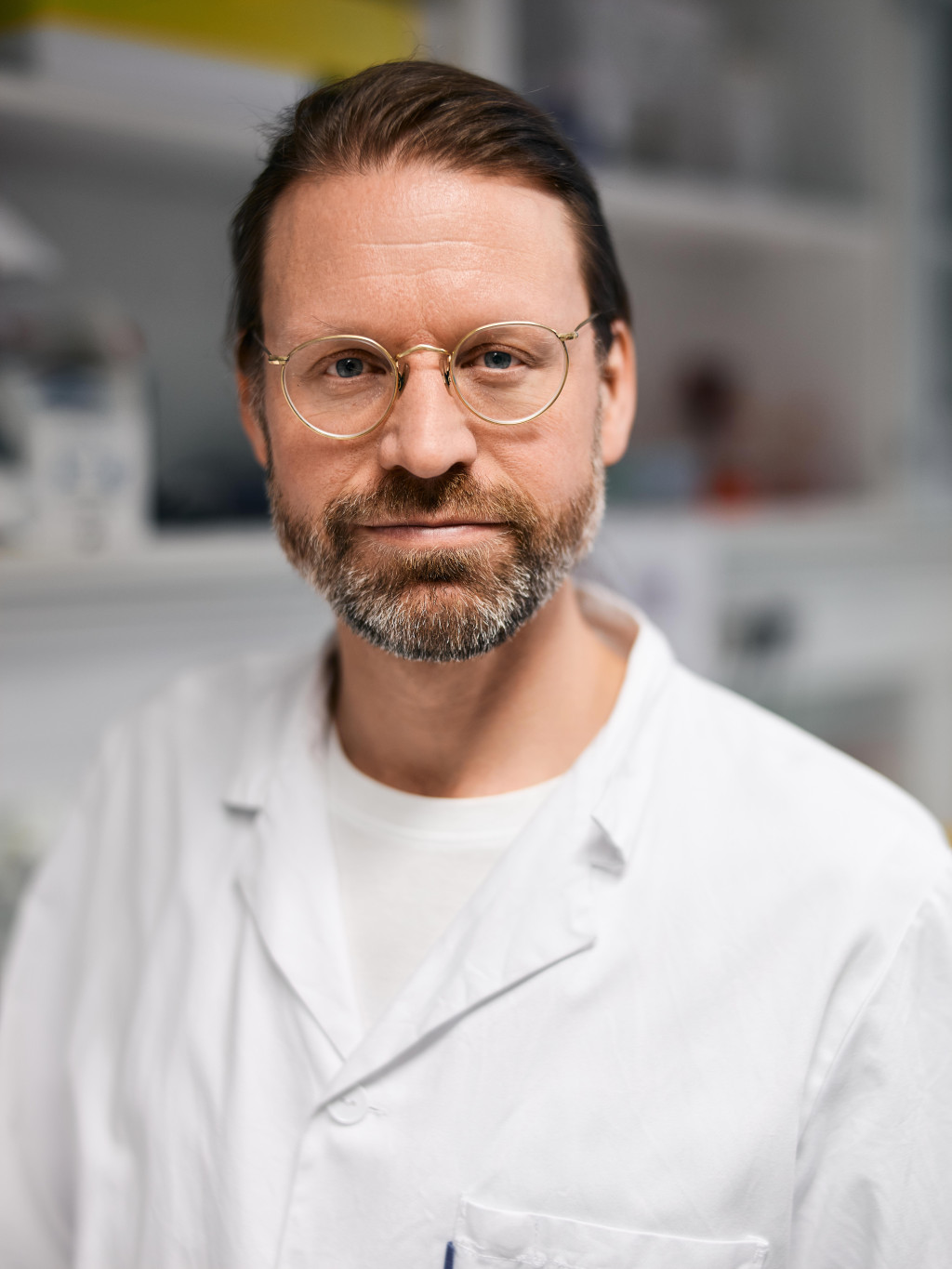 VIL OPTIMALISERE KREFTBEHANDLING: &Aring;smund Flobak h&aring;per hans forskning bidrar til enda mer persontilpasset kreftbehandling i&hellip;