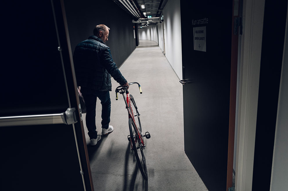 KARRIERE: Som student reiste Stein til K&oslash;benhavn for &aring; sykle innend&oslash;rs. N&aring; sykler han i Norges st&oslash;rste veldodrom i nabolaget&hellip;