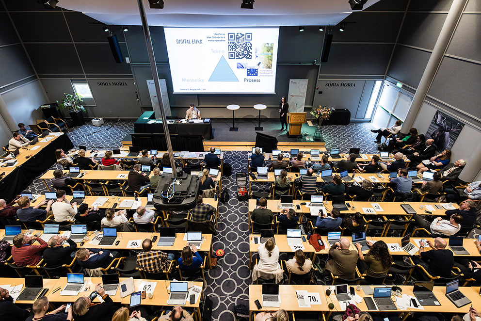 KLART FOR FAGLANDSR&Aring;D: Faglandsr&aring;det l&oslash;fter og videreutvikler faget gjennom faglige innlegg, diskusjoner og vedtak. Her fra&hellip;